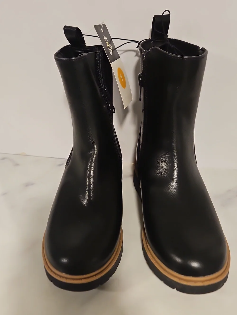 Art Class Laurel Black Chelsea Ankle Boots Girls Size 1 NWT